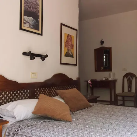 Ida Inés Szálloda 2*