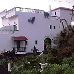 伊达因涅斯酒店 酒店 弗龙特拉