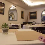 酒店 伊达因涅斯酒店 2*